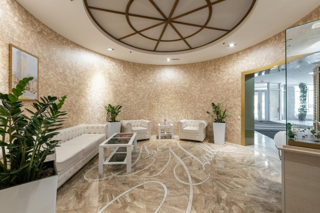 MODERN HOTEL INTERIOR